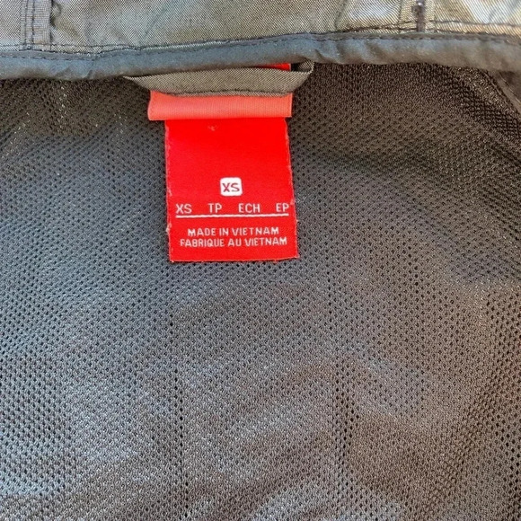 Nike light jacket black and gray size XS - Picture 6 of 7